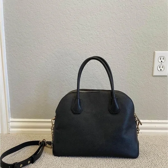 Michael Kors Purse - Picture 1 of 3